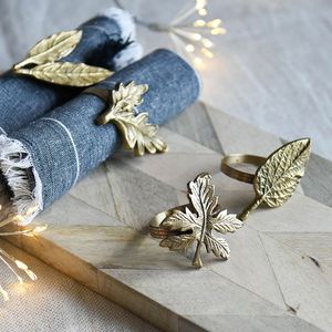 Anneau de serviette en métal de luxe exclusif, conçu pour les tables de dîner sophistiquées et les thèmes de décoration haut de gamme - Product Image 3