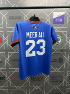 เสื้อฟุตบอลสีน้ำเงินสำหรับผู้ชาย Stargaze Sportswear พิมพ์ลายแบบ Sublimated ระบายเหงื่อได้ดี แขนสั้น ทรงปกติ ชุดทีมสำหรับผู้ใหญ่ - Product Image 3