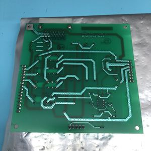 Carte de commande d'ascenseur VARIAN E15000320, 157922 - Équipements et pièces semi-conductrices d'occasion fiables à l'échelle mondiale chez - Product Image 4