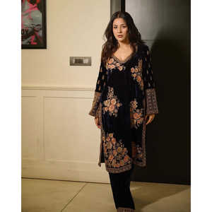 Top de diseñador para mujer-Conjunto inferior Dupatta con Secuencia de bordado pesado Trabajo Aspecto elegante - Product Image 2