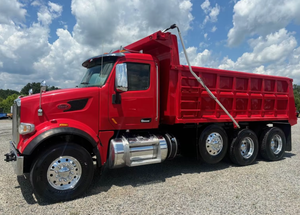 Camión Volquete Usado 2021 2022 Peterbilt 567 de Tres Ejes, 510HP, 6 Velocidades Automático - Product Image 4