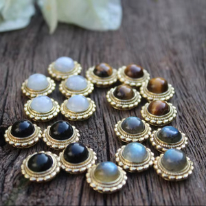 Connecteur de Breloque Cabochon Ovale Naturel en Laiton Massif Plaqué Or 8mm – Composants de Bijoux - Product Image 6