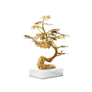 Figura Decorativa de Aluminio de Diseño, Hecha a Mano, Chapada en Oro, Escultura de Fundición Moderna y Tradicional de Lujo para Interiores Residenciales - Product Image 1