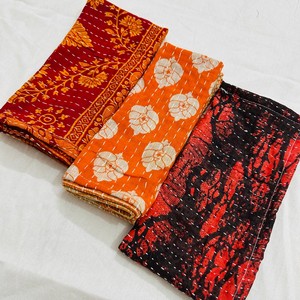 Serviette Kantha faite à la main en coton à imprimé floral, rectangulaire, pour décoration intérieure, lot de 1 pièce - Product Image 6
