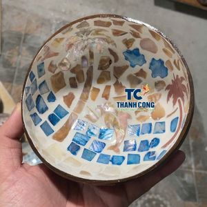 Tazones de Cáscara de Coco Ecológicos a Precio Económico, Venta al por Mayor, Hechos a Mano, Diseño Vintage Pulido, Marca Island Breeze Palm Vietnam - Product Image 1