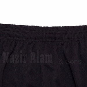 Ensemble de tenue de football pour hommes, maillot et short respirants, idéal pour les matchs de compétition et les séances d'entraînement quotidiennes - Product Image 3