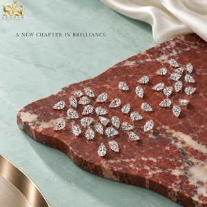 Elegante Diamante Suelto Cultivado en Laboratorio con Corte de Pera de 5.75 Quilates, Color DEF |   Brillo Vívido, Facetas Nítidas y Calibración Precisa para Joyeros - Product Image 2