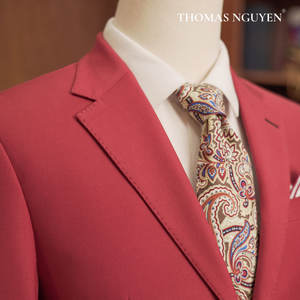 Traje de Hombre Premium Color Burdeos - Conjunto de 2 Piezas (Chaqueta y Pantalones) - Colección Color Natural - Product Image 5