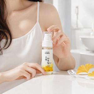 Brume tonifiante hydratante pour le visage, soin apaisant, soin pour une peau éclatante, soin calmant, brume botanique pour le visage, brume pour une peau éclatante - Product Image 1