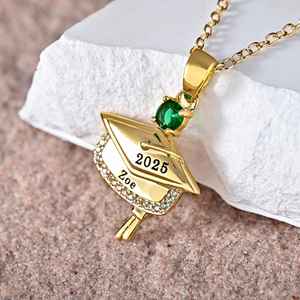 Collares de Graduación BOJ 03, Forma de Flecha Universitaria, Piedra de Nacimiento, Nombre Personalizado, Plata de Lujo, Certificado, 5 Gramos, para Graduación Personal - Product Image 3