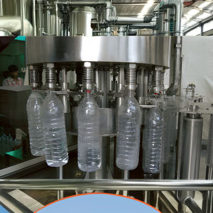 Ligne de remplissage automatique d'eau minérale en bouteille PET 60 BPM, machine de remplissage et de bouchage 60 BPM - Product Image 2