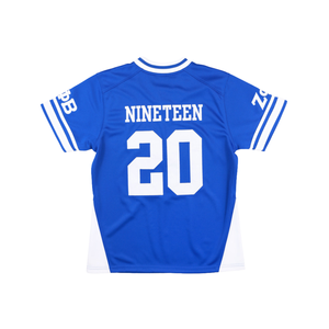 Camiseta de Fútbol Azul Rey Zeta Phi Beta, 100% Poliéster, Escudo del Equipo Bordado, Talla Real, Cuello en V, Dobladillo con Doble Raya - Product Image 2