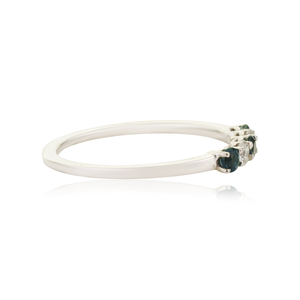 Anillo Apilable Delicado de Zafiro Azul y Diamantes de Corte Redondo, Diseño Minimalista, Alta Calidad, Oro Blanco Sólido de 14K, Joyería Sencilla - Product Image 5