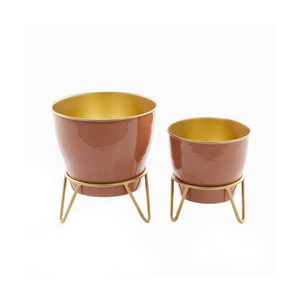 Pot de fleurs en fer design avec support d'exposition contemporain pour la décoration de maisons et de bureaux de luxe - Product Image 2
