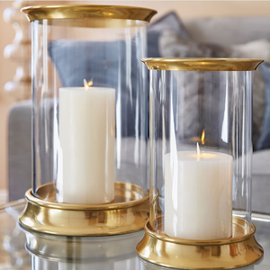 Portavelas de cristal artesanal de lujo y metal con acabado antiguo añaden un encanto vintage a los espacios habitables. - Product Image 6