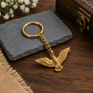 Porte-clés Aigle Antique en Laiton Fait Main, Breloque Aigle Volant en Métal Doré, Cadeau Souvenir - Product Image 5