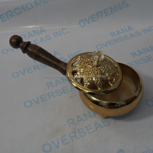 Metal Iron Incense Burner with Wooden Handle Vintage Floral Cover Incense Censer for Home And Temple <b>Decoration</b> - Product Image 4