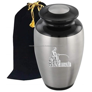 Urne funéraire en métal pour adultes de style européen artisanal Fournitures funéraires personnalisées avec thème pêcheur pour cendres - Product Image 1