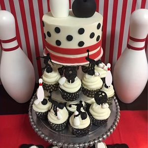 24 Adornos Brillantes para Cupcakes de Boliche, Decoración para Fiestas de Cumpleaños con Temática Deportiva - Product Image 3