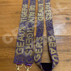 Correa de bolso de cuentas hecha a mano de lujo CRYSTAL CRAFT, personalizada con bordado para el Día de Juego Universitario de Fútbol Americano, ajustable - Product Image 4