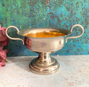 Fabricante de Trofeos Metálicos de Excelente Calidad para Regalos Promocionales y Recuerdos, Disponible en Grandes Cantidades - Product Image 2