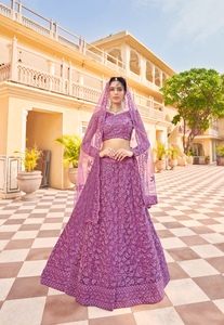 Lehenga Choli Moderno Semisellado de Longitud Completa con Bordado y Lentejuelas para Mujer - Ideal para Fiestas y Bodas - Product Image 4