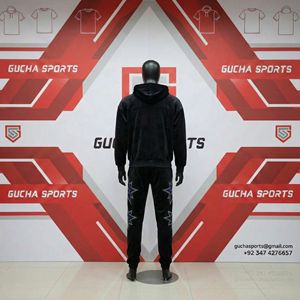 Ensemble de survêtement en velours noir pour homme avec sweat à capuche zippé et pantalon de jogging, tissu doux de qualité supérieure, motif étoile en strass, style streetwear cool - Product Image 4