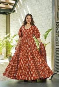 Impresionante Conjunto de Vestido Anarkali con Vuelo Amplio en Algodón Fresco, Todas las Tallas para Adultos, Ropa de Boda con Dupatta Estampada a Juego - Product Image 2