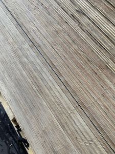 ไม้อัดฟิล์มกันลื่นแบบขายส่ง แกนไม้เนื้อแข็ง ใช้กาวฟีนอลิก ขนาด 1220x2440 มม. 1250x2500 มม. สำหรับงานต่อเรือ/งานก่อสร้างนั่งร้าน - Product Image 6