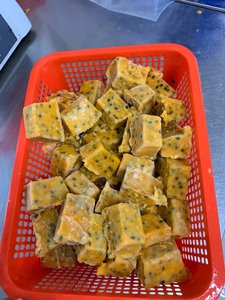 Premium Frozen Passion Fruit <b>Pulp</b> (IQF) – Sourced from Vietnam Farms, Carefully Processed, Factory Direct Export - Product Image 4