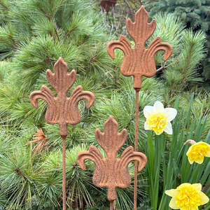 Estacas de hierro de gran tamaño para jardín, accesorios decorativos para soporte de plantas en exteriores, para paisajismo de casas de campo - Product Image 1