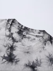 เสื้อยืดแขนสั้นทรงหลวมสไตล์คู่รัก ลายมัดย้อม น้ำหนัก 235 กรัม สไตล์อเมริกันวินเทจ เทรนด์ฤดูใบไม้ผลิ/ฤดูร้อน เสื้อยืดผู้ชาย - Product Image 3