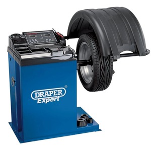 Machine d'équilibrage de roues robuste conçue pour les centres de service de pneus très occupés, avec une construction durable et des performances fiables - Product Image 5