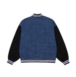 Veste universitaire pour homme en denim avec manches en laine et patchs brodés en chenille - Product Image 4