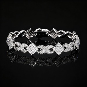 Bracelet à maillons Infinity en argent 925 serti de diamants, chaîne Hip Hop avec grappe de diamants carrés, finition or blanc, bijou de caractère - Product Image 5