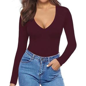 T-shirt pour femme, col en V, vêtements de bureau professionnels, matière recyclée, texture côtelée, coupe ajustée, élégant - Product Image 1