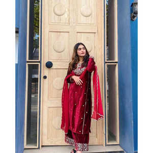 Conjuntos de Trajes de Novia Elegantes para Mujer con Top, Pantalón y Dupatta Bordados - Product Image 5