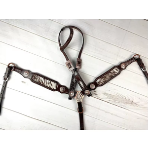 Conjunto de Cabezada y Pechopetral para Caballo de Calidad Excepcional, Cuero con Pelo y Conchos Florales, Equipo de Equitación Western Premium, Duradero para Equitación - Product Image 3