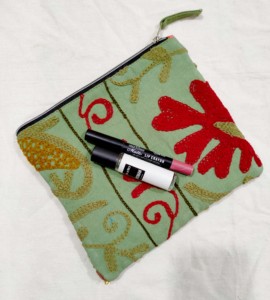 Duck Hand Embroidered Beaded Cash Money Design Pouch <b>Mini</b> Coin Purse with Zipper Pure Crepe Fashion for Women - Product Image 1