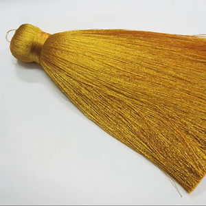 Borla de Seda Dorada Clásica al por Mayor, 1 Pieza, Borla Grande con Flecos Elegantes para Decoración o Manualidades, con OEM - Product Image 1