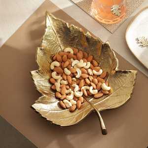Plateau en acier inoxydable de qualité alimentaire, design élégant, forme de feuille, plateau de service en métal doré, plateau de service pour restaurant, hôtel, mariage, plateaux en métal - Product Image 3