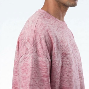 T-shirt long surdimensionné élégant pour hommes, conçu pour le streetwear décontracté, tissu doux et confortable, respirant, respectueux de l'environnement - Product Image 4