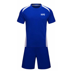 Conjunto de Uniforme de Fútbol Personalizado con Números, Nombres y Logotipos Impresos, Transpirable, Impresión por Transferencia de Calor, Hecho con Tela de Poliéster de Alta Calidad - Product Image 1