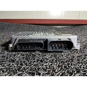 ECU และโมดูลคอมพิวเตอร์มือสองสำหรับรถยนต์ซีรีส์ 7 รุ่น 7532878 - Product Image 2