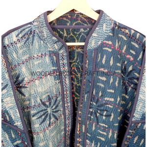 Veste Kantha en coton pur respirant et écologique pour toutes les saisons, avec manches classiques, col mandarin et design patchwork dessiné à la main - Product Image 5