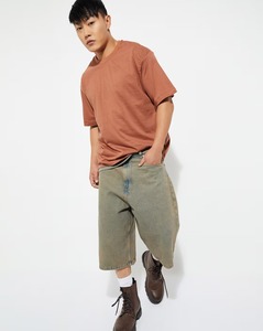 T-shirt ample à épaules tombantes pour homme, en coton, à manches courtes, décontracté, avec motif graphique et fentes latérales, style streetwear - Product Image 2