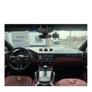 Porsche Cayenne 3.0 Coupé 2024, 80 000 km, Boîte Automatique, Sièges en Cuir, Volant à Gauche avec Caméra Arrière - Product Image 6