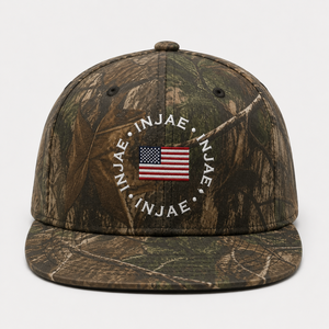 Casquette de camouflage personnalisée brodée en gros, motif drapeau et arbre, visière plate, 6 panneaux, profil moyen, haute qualité - Product Image 1