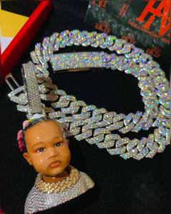 Colgante de Plata de Ley 925 Hecho a Mano, Personalizado en 3D, Estilo Hiphop, con Incrustaciones de Moissanita y Diseño Único en Esmalte, Unisex - Product Image 1