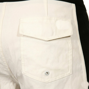 Pantalones Cortos de Playa Personalizados OEM 100% Poliéster para Hombre, Estilo Urbano, Ecológicos, Transpirables, Hasta la Rodilla, Reversibles con Cierre - Product Image 4